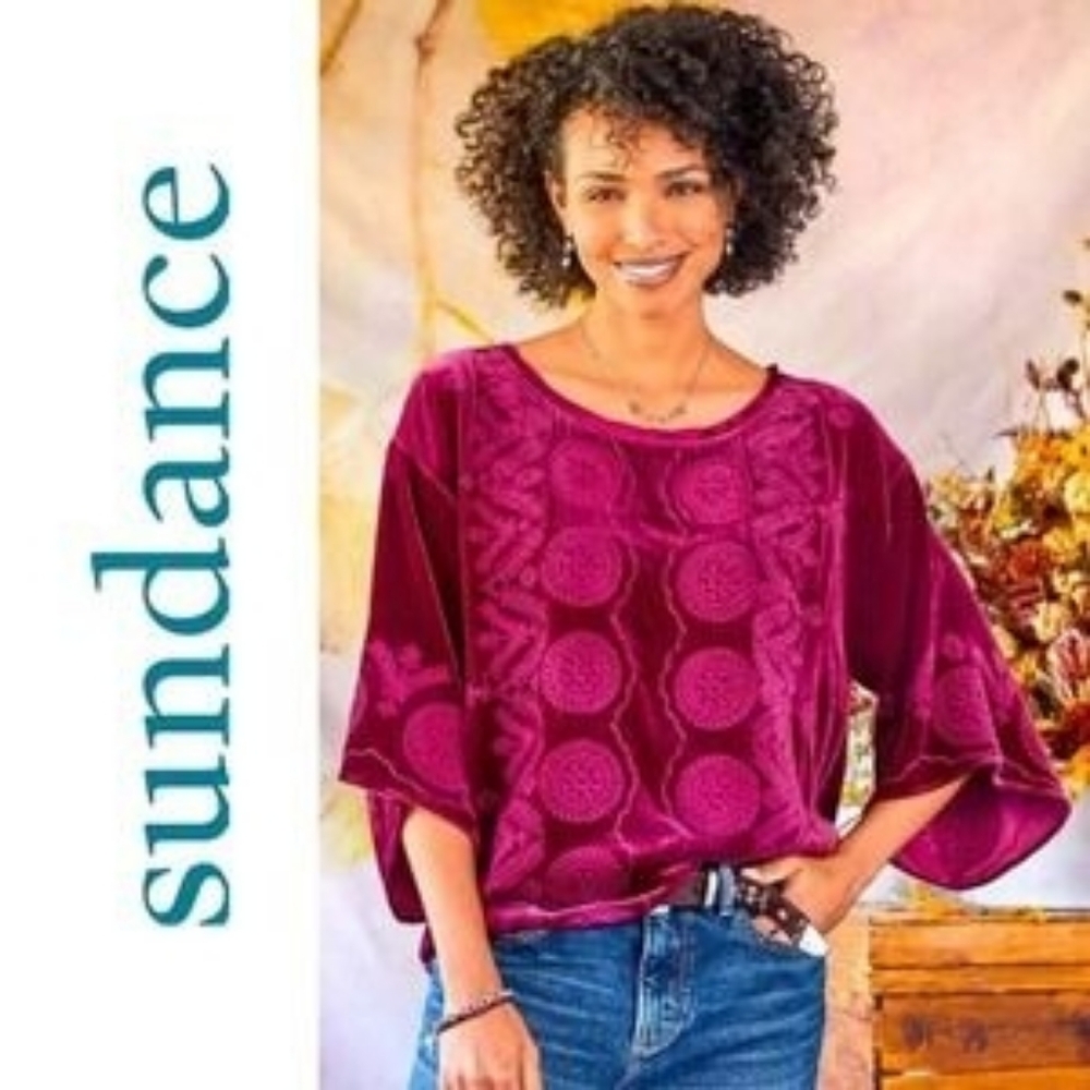 Sundance Velvet Blouse in Rich Red